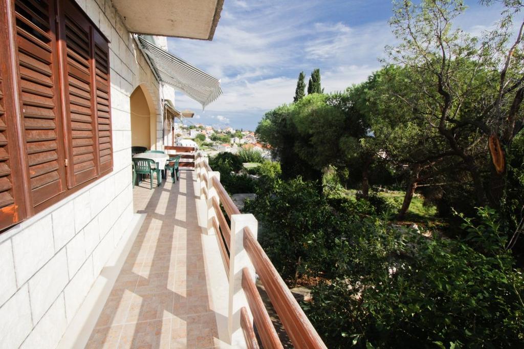 Apartments Stanko Sumartin Exterior photo