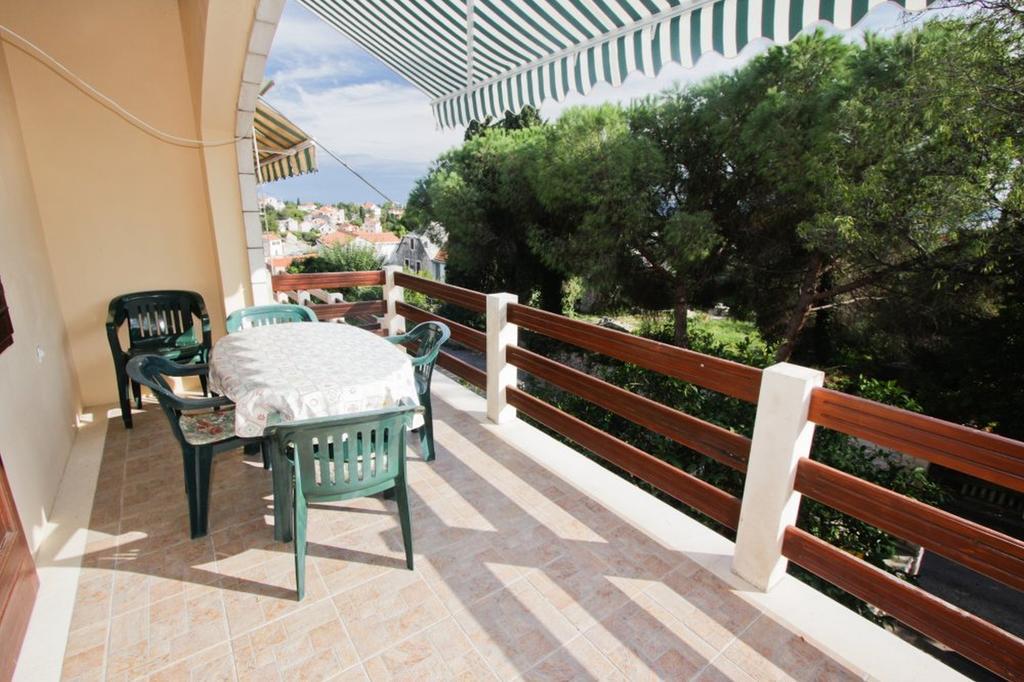 Apartments Stanko Sumartin Exterior photo
